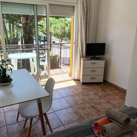Apartamentos Les Palmeres Castell-Platja d’Aro Exterior foto