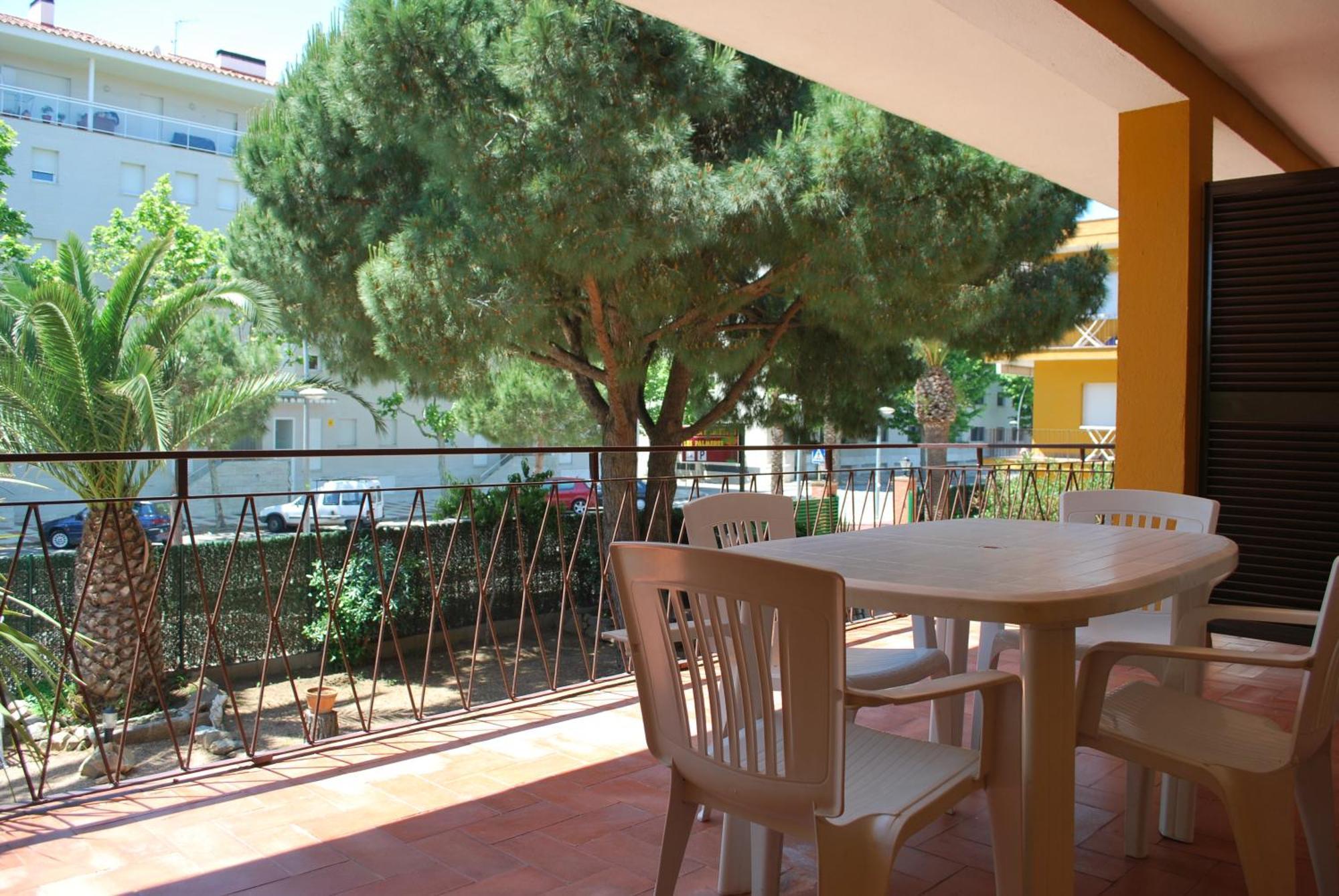 Apartamentos Les Palmeres Castell-Platja d’Aro Zimmer foto