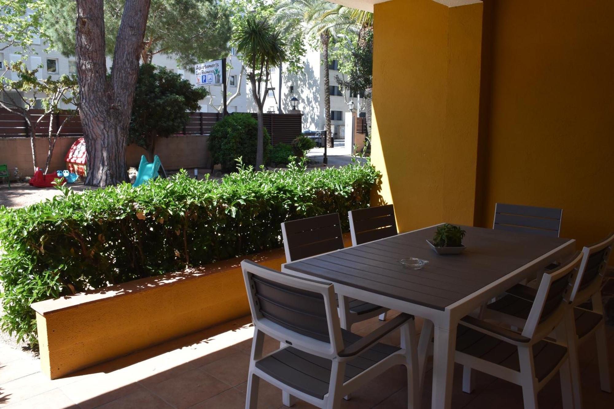 Apartamentos Les Palmeres Castell-Platja d’Aro Exterior foto