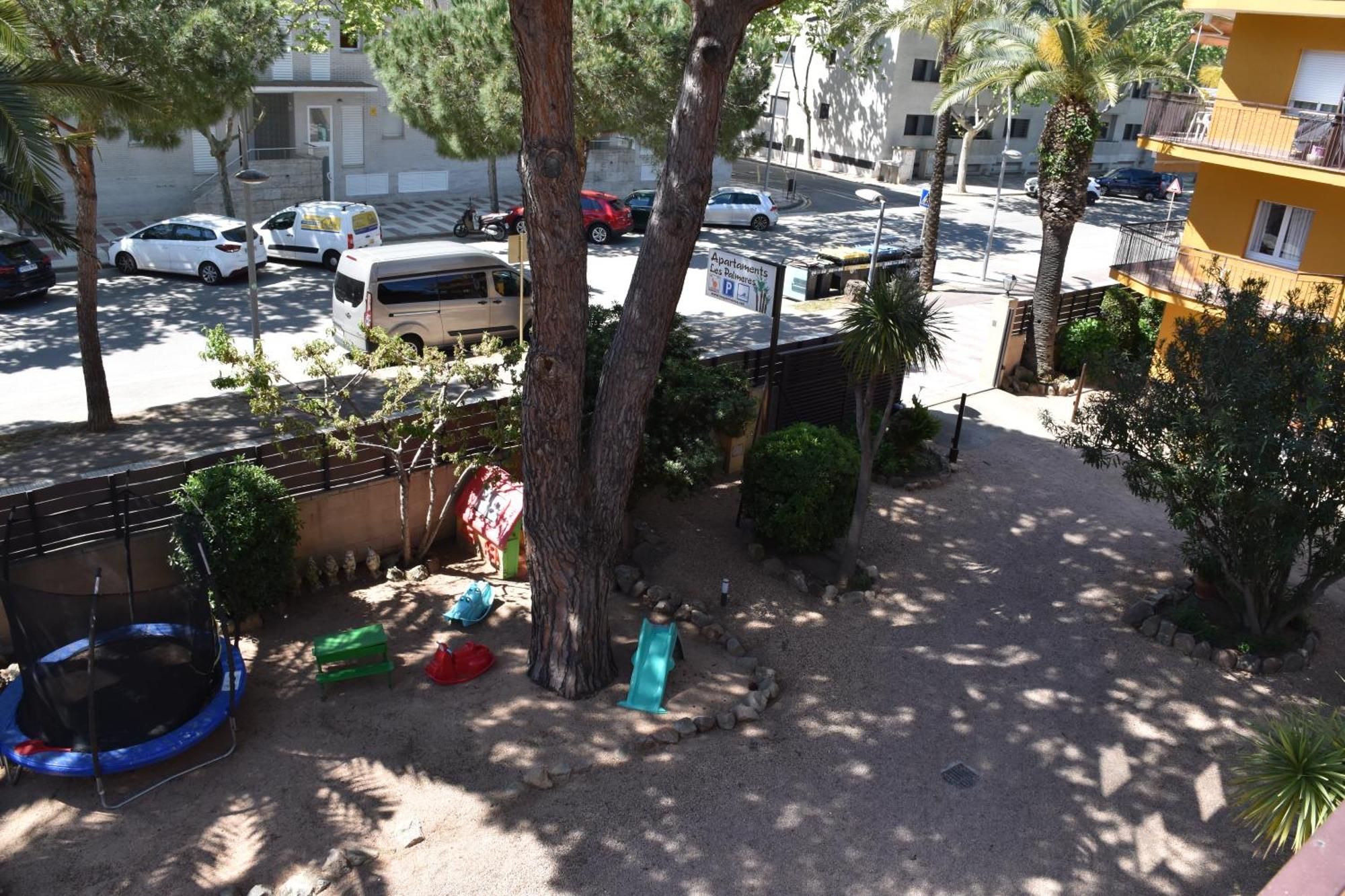 Apartamentos Les Palmeres Castell-Platja d’Aro Exterior foto